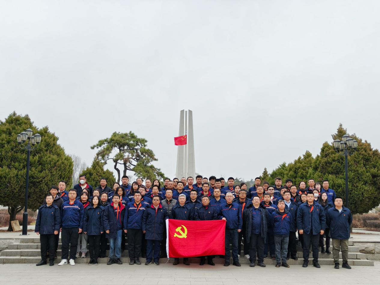 賡續(xù)紅色血脈，凝聚奮進力量—中鋼熱能院組織開展清明祭掃活動
